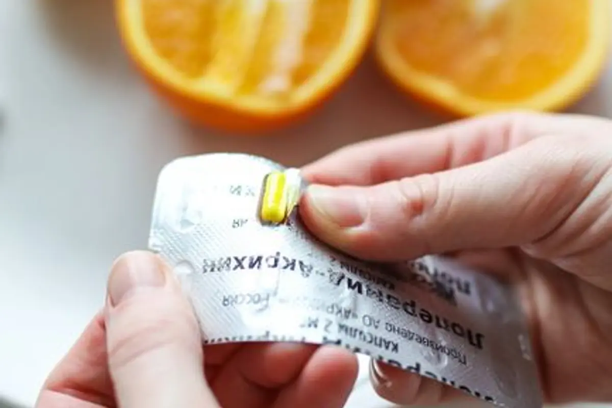 Portada del artículo: Vitamina C: por qué tu cuerpo la necesita todos los días