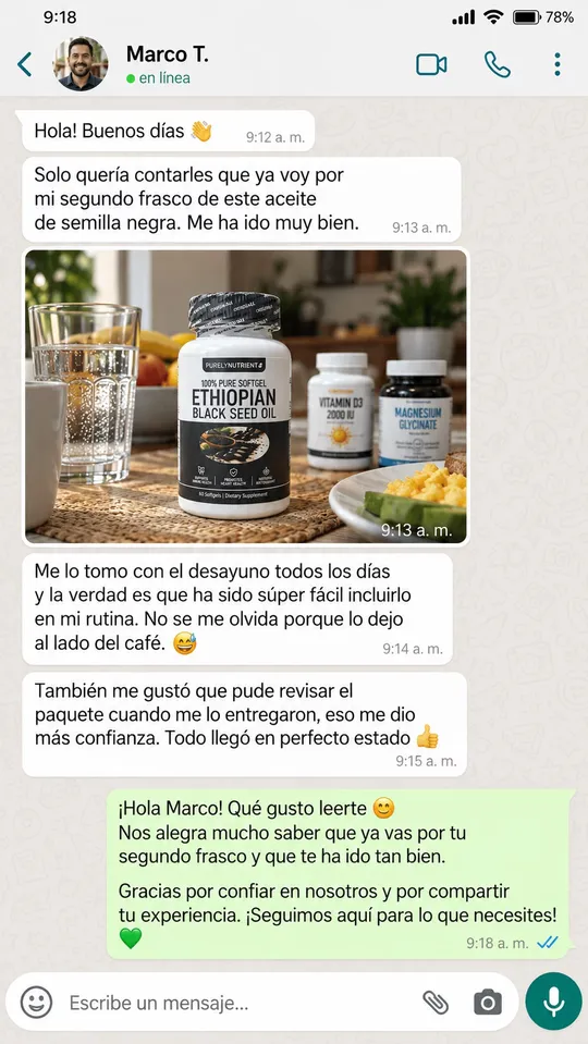 Conversación de WhatsApp: Marco cuenta que va por su segundo frasco y que lo toma con el desayuno